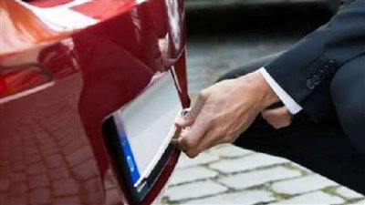 حيلة شيطانية.. تفاصيل بيع سيارات مجهولة بلوحات سوداء في الدقهلية