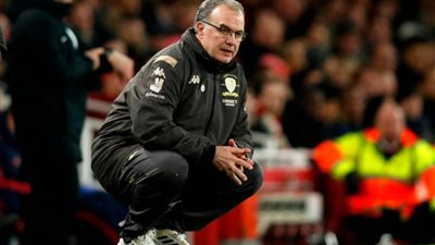 بيلسا يُعلن تشكيل ليدز يونايتد لمواجهة مانشستر