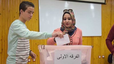 بدء جولة انتخابات الاتحادات الطلابية غدا بالجامعات.. وحسم 25 كلية بالتزكية في 