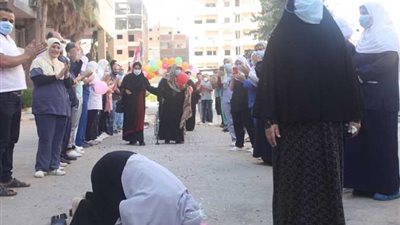 خروج 7 حالات تعافي من كورونا بمستشفى حجر كفر الدوار