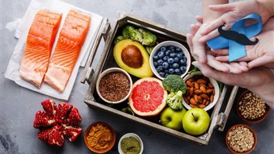 هل تناول الأطعمة في الليل يزيد من خطر الإصابة بالسرطان؟ 