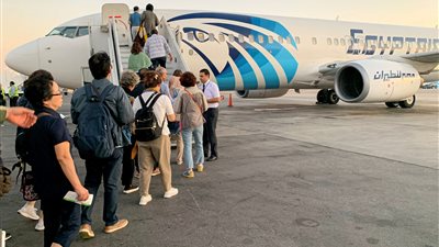 الطيران: الحركة تسير بشكل طبيعي في المطارات المصرية ولا صحة لتعليق حركة الطيران بمصر