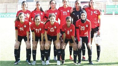 منتخب لبنان يصل مصر لمواجهة فراعنة الكرة النسائية