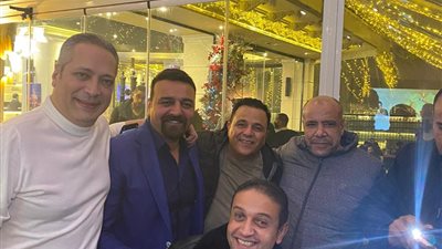 النجوم يحتفلون بعيد ميلاد الفنان محمد فؤاد الـ59(صور)