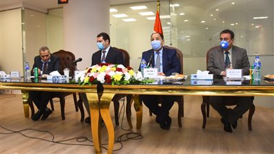 وزير المالية: منافذ بنكية لتيسير آليات التحصيل الإلكتروني خلال شبكات الاتصالات