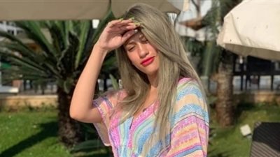 دفاع مودة الأدهم: سنطالب ببراءتها.. وتم حجزها بالقسم يومين قبل تحرير المحضر