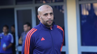 علاء عبد الغني: 