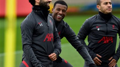 محمد صلاح يبدأ استعدادته مع ليفربول لمواجهة وست بروميتش