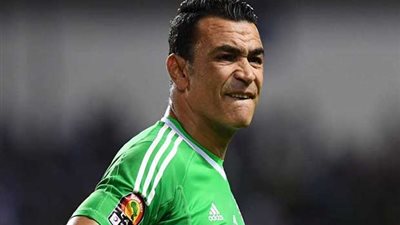 فييرا: لست صاحب القرار في التعاقد مع عصام الحضري.. المفاوضات تتم مع إدارة النجم الساحلي