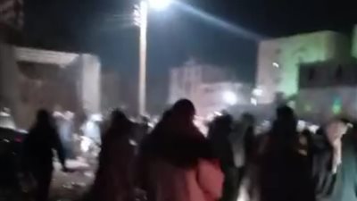 قرية الغرق بالفيوم تُشيّع الشاب ضحية الهجرة غير الشرعية (صور)