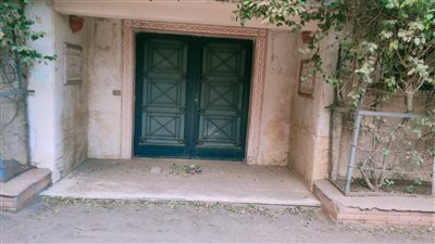 في ذكرى ميلاد السادات.. قمامة وأتربة في متحفه بالمنوفية (صور)