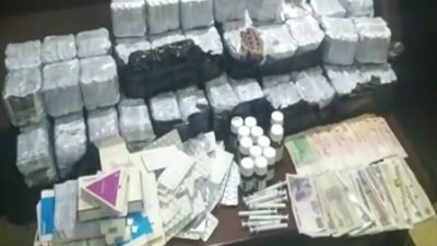 بالصوت والصورة.. رشوة 