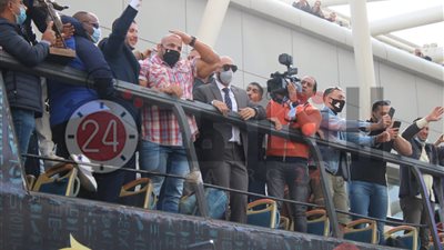 انطلاق حفل تكريم 