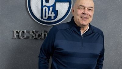 رسميًا .. جروس مديرًا فنيًا لفريق شالكة الألماني