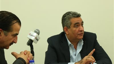 أحمد مجاهد: اجتماع الأندية يحسم استمرار تقنية الـ VAR في الدوري