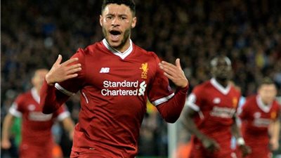 ليفربول يحتفل بهدف تشامبرلين في مانشيستر سيتي الموسم الماضي