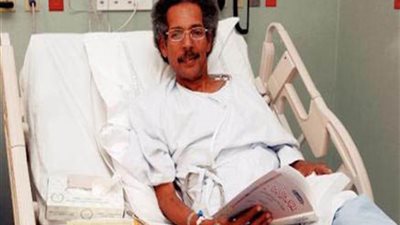 الجمعة.. عزاء الشاعر الكبير محمد أبو دومة في الحامدية الشاذلية