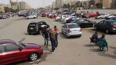 الوزراء ينفي زيادة التعريفة الجمركية على مستلزمات السيارات