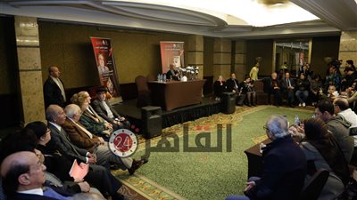 حفل تكريم 25 فنانا مصريا بمهرجان المسرح العربي