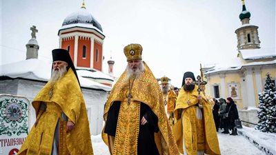 احتفالات الكنيسة الأرثوذكسية بعيد الميلاد فى روسيا