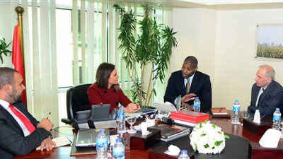 وزيرة الاستثمار تلتقى نائب رئيس شركة “أوبر” لبحث توسيع النشاط فى مصر