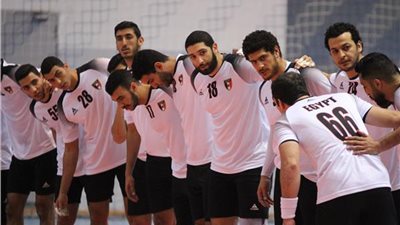 نائب رئيس اتحاد اليد يكشف استعدادات المنتخب لمباراة قطر اليوم