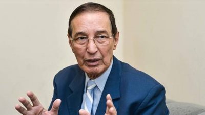 إعلامى يفتح النار علي أعضاء نقابة الإعلاميين.. ويؤكد: الكنيسي شخصية ضعيفة