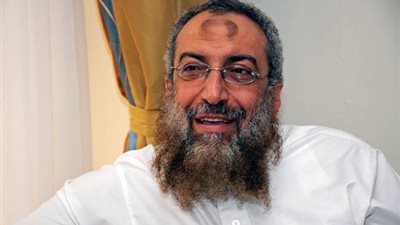 سمير صبري يتقدم ببلاغ إلى النائب العام ضد ياسر برهامي