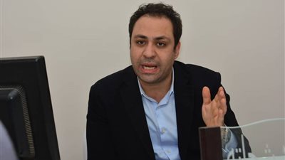 الدكتور محمد شحاتة: التقشير الكيميائي للبشرة خطر جداً