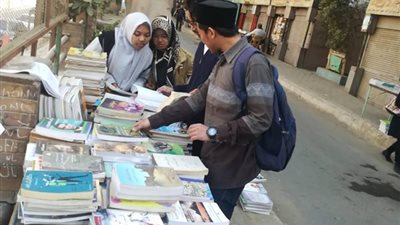 انطلاق فعاليات معرض سور السيدة زينب للكتب القديمة والمستعملة (صور)