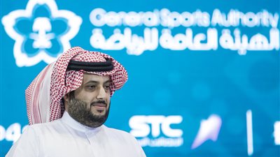 تركي آل الشيخ: صفقة قريبة ويمكن تكون صفقتين (صورة)