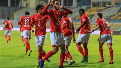 الأهلي يواصل انتصاراته ويفوز على دجلة بثنائية السولية ومعلول