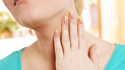 احذر.. التهاب الحلق ينذر بمرض خبيث