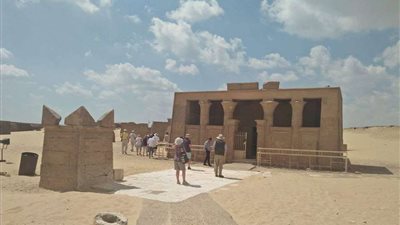 اليوم.. احتفالية كبرى للإعلان عن الكشف الأثري الكبير بـ”تونا الجبل” بالمنيا