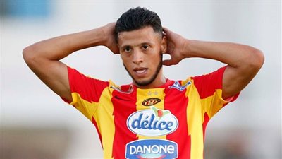 على طريقة أزارو.. أنيس البدري يتحايل على الحكم (فيديو)