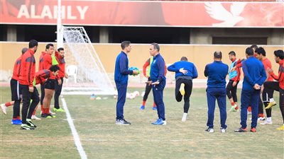 الأهلي ينهي أزمة مباراة الحدود.. ويحدد موعد السفر إلى تنزانيا