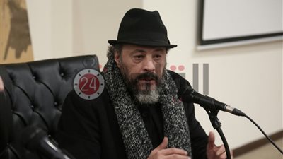 عمرو عبد الجليل: أفلامي “بيقفلوا عليها” والتوزيع السينمائي “مافيا ماحبش أتدخل فيها” (صور وفيديو)