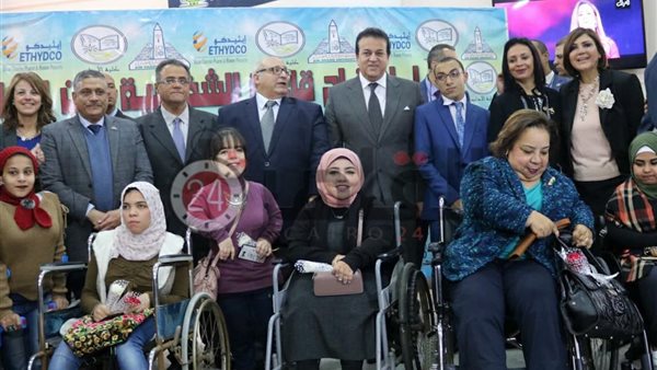 الدكتور خالد عبد