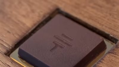 احتفالًا بعيد الحب.. تعرف على أغلى أنواع الشوكولاته في العالم (فيديو)