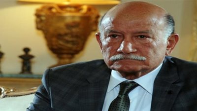 الفنان أحمد خليل يرد على شائعة وفاته (فيديو)