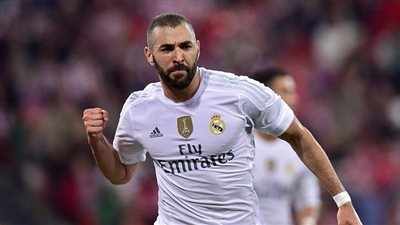 كريم بنزيما لاعب الشهر في ريال مدريد