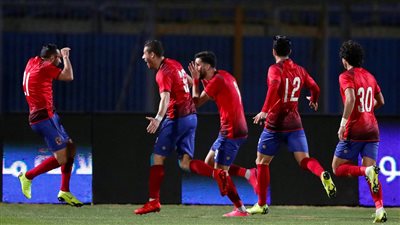 الأهلي يواجه الإنتاج الحربي بتشكيل ناري