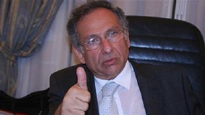 عاجل.. التحفظ علي ممدوح حمزة بتهمة التهكم على رئيس الجمهورية