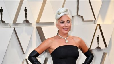 مجوهرات ليدي جاجا في الأوسكار تتخطي نصف مليار جنيه