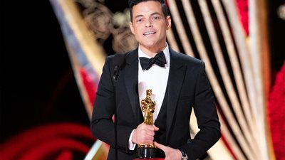 رامي مالك يوجه رسالة بالعربية لجمهوره بعد فوزه بالأوسكار (فيديو)