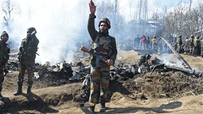 تحطم طائرة حربية هندية في كشمير