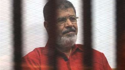 تأجيل محاكمة محمد مرسي وآخرين في “اقتحام الحدود الشرقية” لـ 10 مارس
