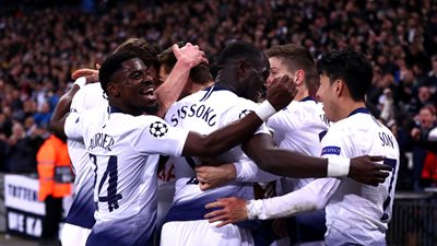 نجم توتنهام يتفوق على هازارد في صراع لندني