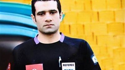 مسئول أمني ينهي أزمة حكم مباراة المصري وطلائع الجيش