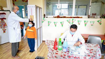 الصحة: فحص 7 ملايين طالب ضمن مبادرة الكشف المبكر عن الأنيميا والسمنة والتقزم بالمدارس